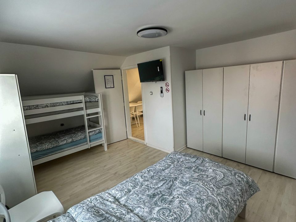 4-posteljna soba B — prenočišče v Mariboru
