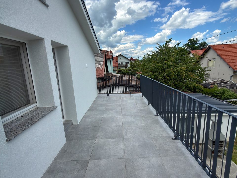 3-posteljna soba — fotografija 3